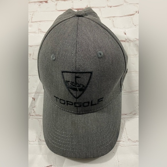 Top Golf Hat Mens Gray Black Snap Back Hat - Picture 1 of 5
